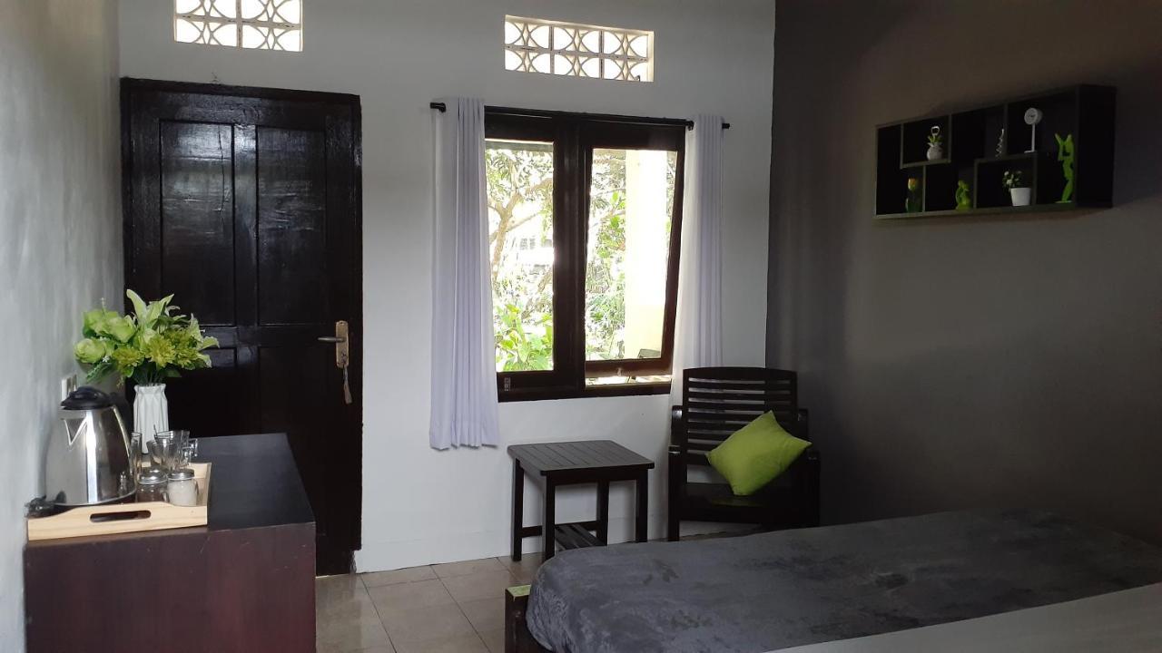 Indah Homestay And Cooking Classes Сенггиги Экстерьер фото