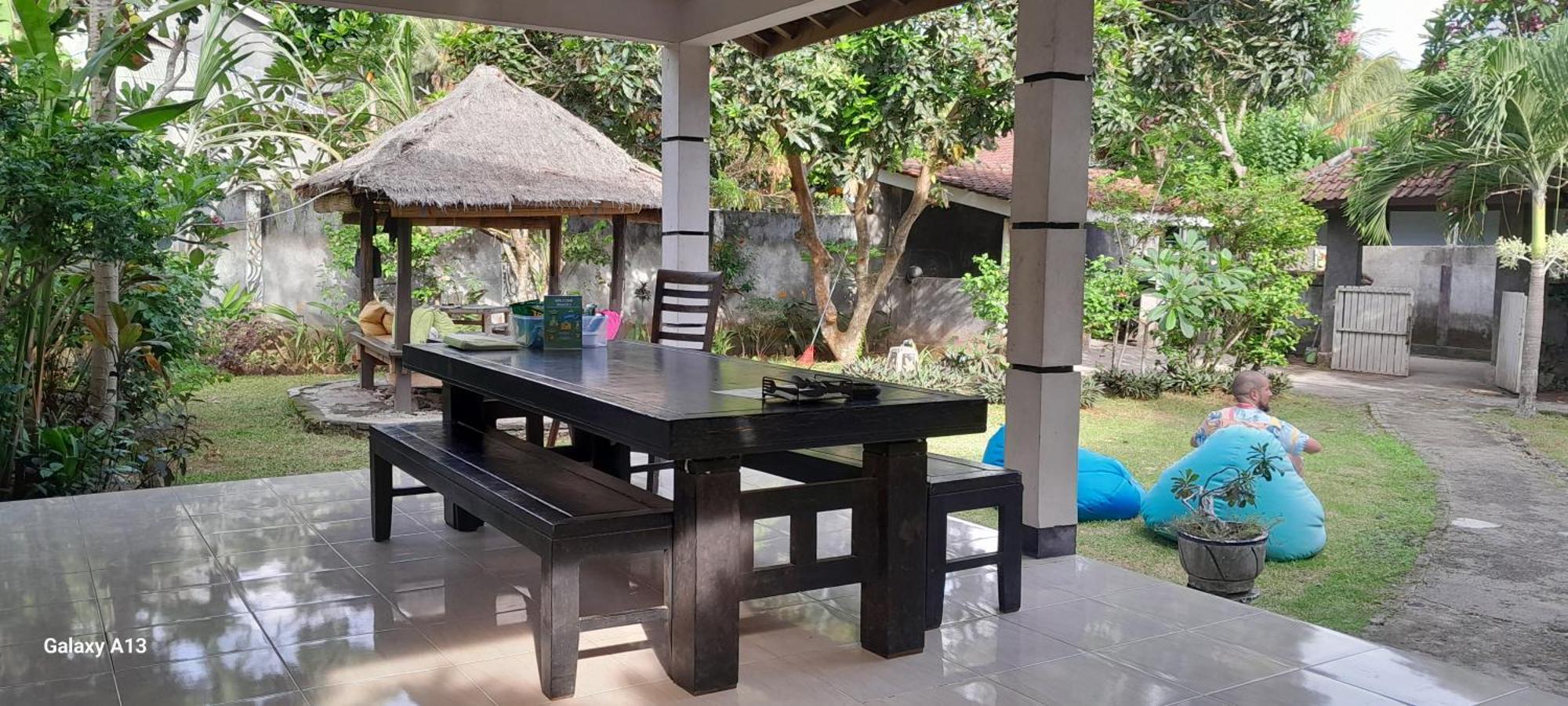 Indah Homestay And Cooking Classes Сенггиги Экстерьер фото