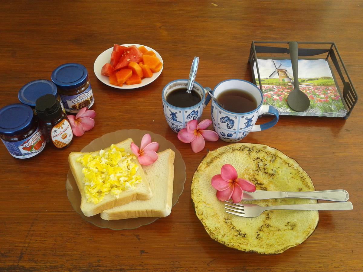 Indah Homestay And Cooking Classes Сенггиги Экстерьер фото