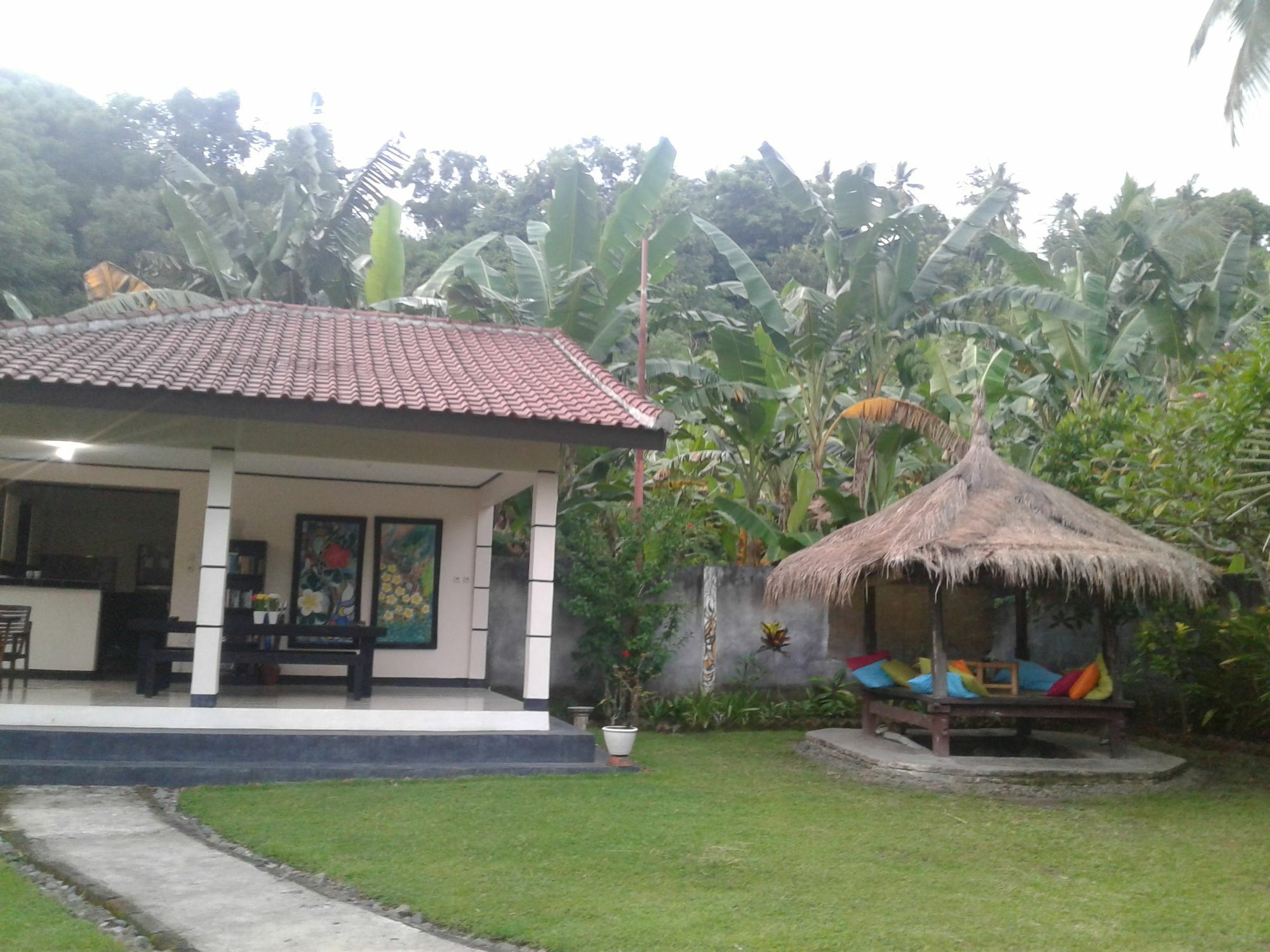 Indah Homestay And Cooking Classes Сенггиги Экстерьер фото